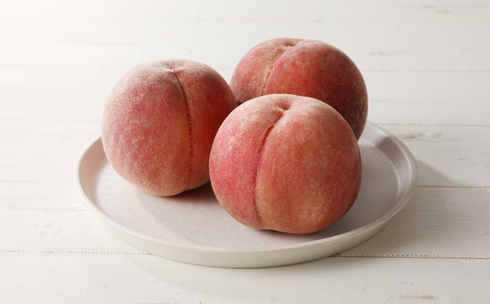 【ふるさと納税】【フルーツ王国直送!】山形旬の桃 3個 特秀品(ゆうぞら、幸茜、白根白桃、紅錦香、他)いずれか1品種 山形県 上山市 0033-2604 サムネイル2