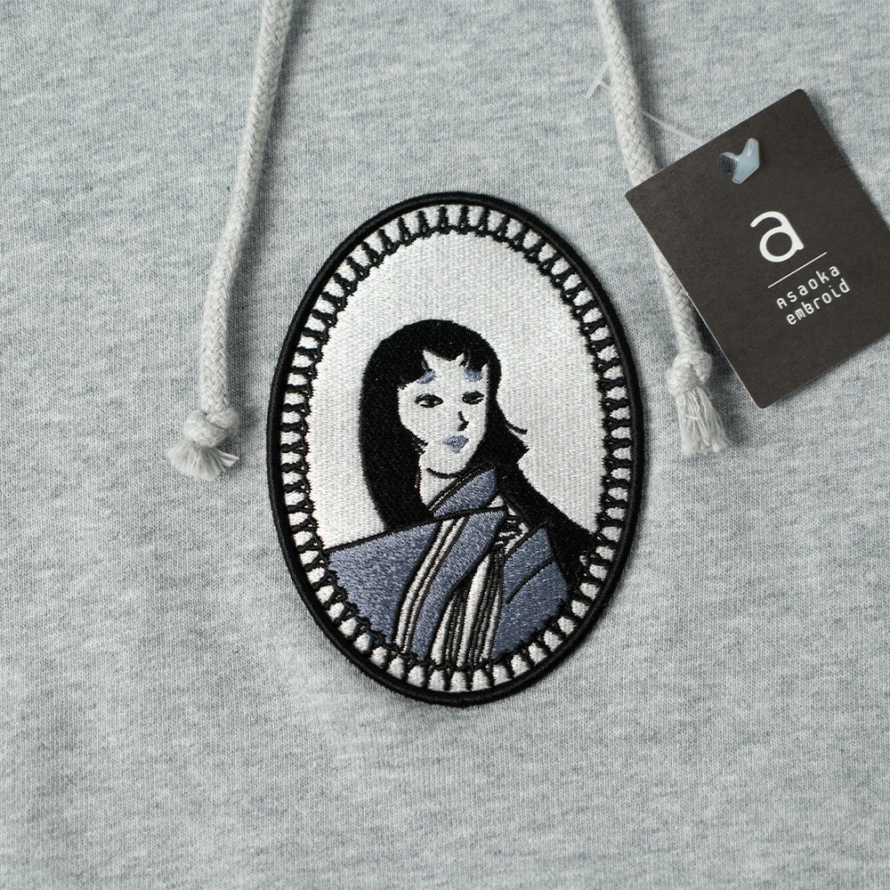 【ふるさと納税】ヤマガタニューレトロ「玉虫姫」多色刺繍ロゴパーカー 送料無料 F21A-082 サムネイル2