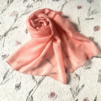 【ふるさと納税】川俣シルクストール楊柳　纏ふと、　茜【1597529】 サムネイル2