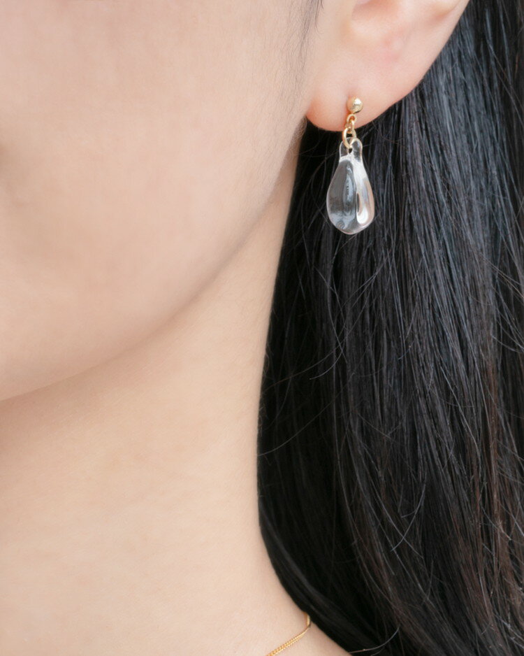 【ふるさと納税】HARIO ピアス「ホーリィ」シリーズ［HAA-HL-P］｜耐熱 ガラス アクセサリー ハリオ ランプワークファクトリー フォーマル カジュアル おしゃれ 20代 30代 40代 お祝 ご褒美 記念品 ハンドメイド 手作り 贈答 プレゼント お祝 _EB06 サムネイル2