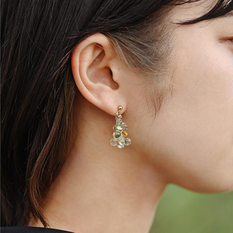 【ふるさと納税】HARIO ピアス「イイダ傘店 コモレビ」シリーズ［HAII-KO-P］｜耐熱 ガラス アクセサリー ハリオ ランプワークファクトリー フォーマル カジュアル おしゃれ 20代 30代 40代 お祝 ご褒美 記念品 ハンドメイド 手作り 人気 贈答 _EB24 サムネイル3