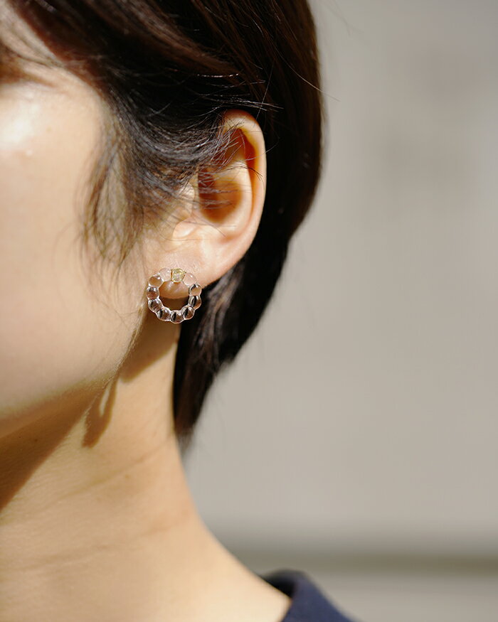 【ふるさと納税】HARIO ピアス スモールサークル［HAW-SC-002P］ ※離島への配送不可｜耐熱 ガラス アクセサリー ハリオ ランプワークファクトリー 職人 繊細 フォーマル カジュアル きれいめ おしゃれ 20代 30代 40代 ギフト プレゼント _FI92 - 画像2