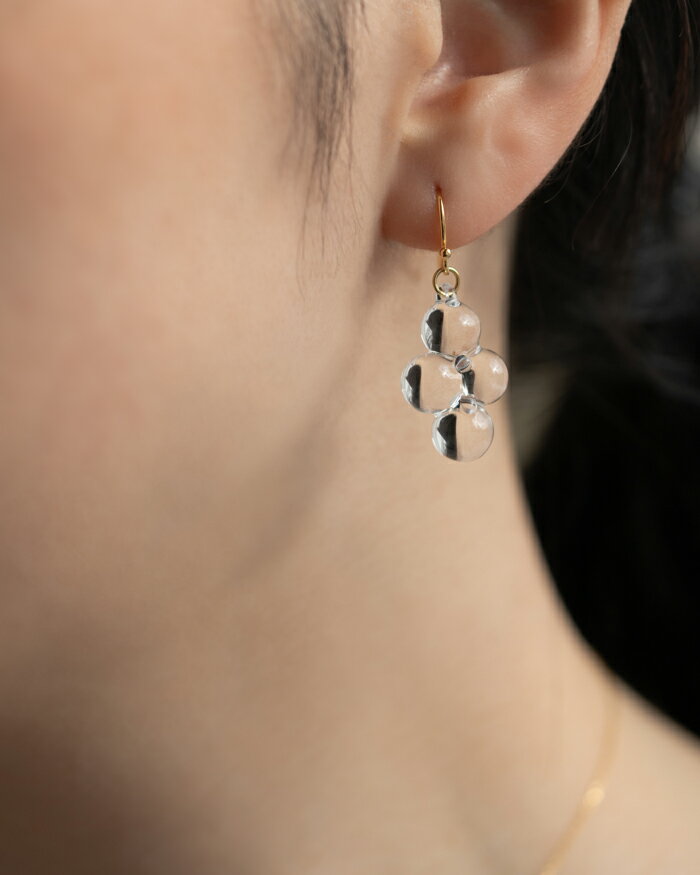 【ふるさと納税】HARIO ピアス ロゼ［HAW-RZ-001P］｜耐熱 ガラス アクセサリー ハリオ ランプワークファクトリー フォーマル カジュアル おしゃれ 20代 30代 40代 国産 手作り ハンドメイド 茨城県 古河市 送料無料 贈答 記念品 お祝 ギフト _FI99 - 画像2