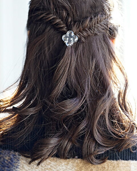 【ふるさと納税】HARIO ヘアゴム ホワイトフラワー［HAP-WF-003H］ ※離島への配送不可｜耐熱 ガラス アクセサリー ハリオ ランプワークファクトリー 職人 繊細 フォーマル カジュアル きれいめ おしゃれ 20代 30代 40代 ギフト プレゼント _FM34 サムネイル3