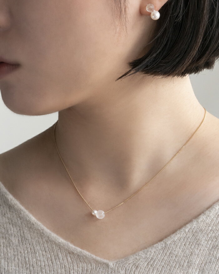 【ふるさと納税】HARIO ネックレス スノーパール K10［HAPR-SP-001N-K10］ ※離島への配送不可｜耐熱 ガラス アクセサリー ハリオ ランプワークファクトリー 職人 繊細 フォーマル カジュアル きれいめ おしゃれ 20代 30代 40代 ギフト 贈答 _FM54 サムネイル2