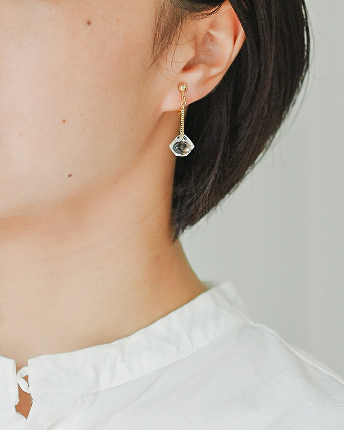 【ふるさと納税】HARIO イヤリング ダイヤモンド カレット［HAA-DC-E］｜耐熱 ガラス アクセサリー ハリオ ランプワークファクトリー 職人 繊細 フォーマル カジュアル きれいめ おしゃれ 20代 30代 40代 ギフト プレゼント 記念日 お祝 贈答 _FM78 サムネイル2