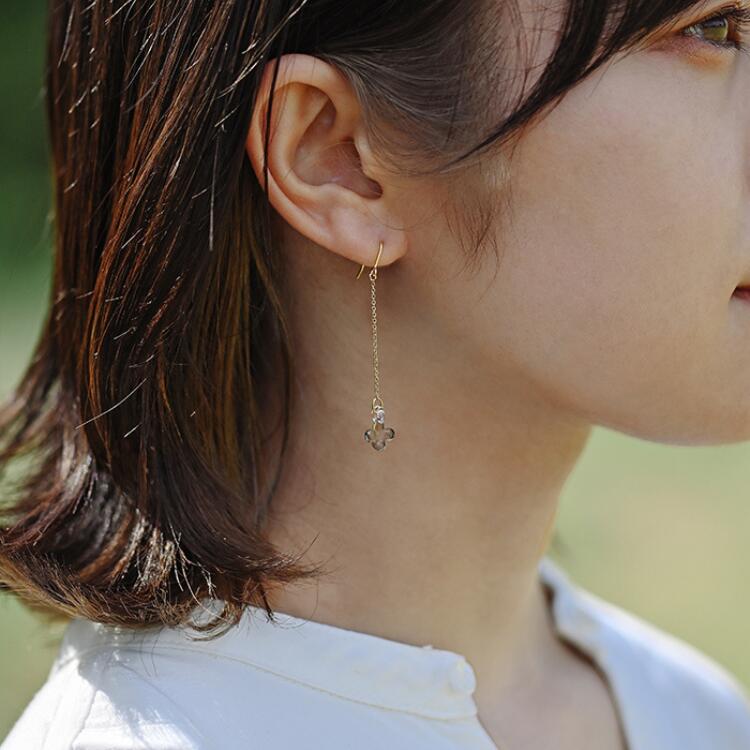 【ふるさと納税】HARIO ピアス「イイダ傘店 アジサイ グレー」シリーズ［HAII-AG-P］｜耐熱 ガラス アクセサリー ハリオ ランプワークファクトリー フォーマル カジュアル おしゃれ 20代 30代 40代 お祝 ご褒美 記念品 ハンドメイド 手作り _EB29 サムネイル3