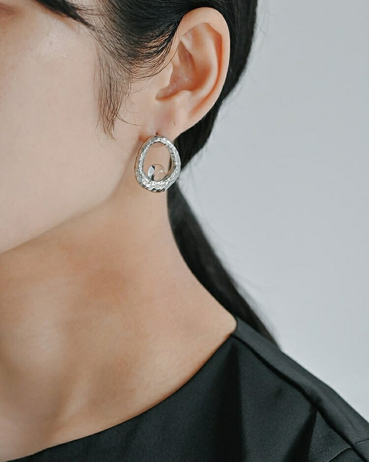 【ふるさと納税】HARIO ピアス エン HANS-EN-P-TI｜耐熱 ガラス アクセサリー ハリオ 職人 繊細 フォーマル カジュアル きれいめ おしゃれ 20代 30代 40代 贈答 プレゼント ギフト 贈り物 お祝 ご褒美 記念品 _FU28 ※離島への配送不可 サムネイル3