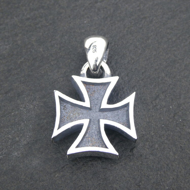 【ふるさと納税】Iron cross pendant 年末年始 お中元 お歳暮 内祝い 快気祝い サムネイル2