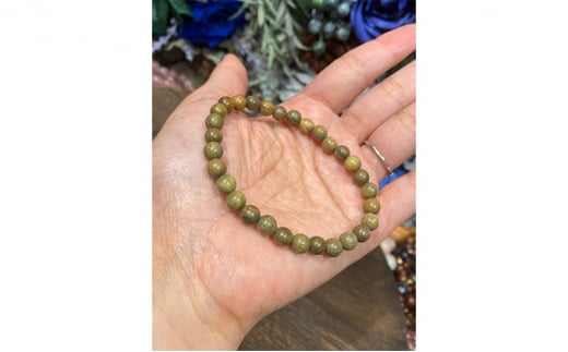 【ふるさと納税】崖柏木ブレスレット アクセサリー 断崖絶壁 自生 ヒノキ科 木 年末年始 お中元 お歳暮 内祝い 快気祝い サムネイル2