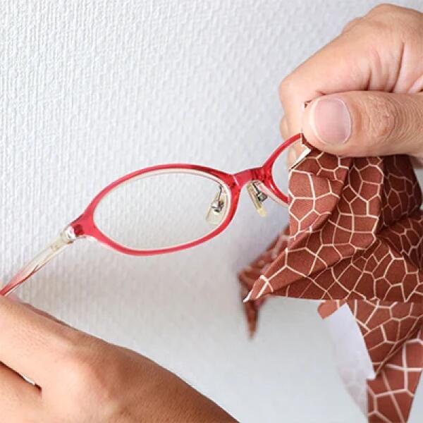 【ふるさと納税】プッチペット キリン メガネ拭き クリーナー クリーニングクロス レンズクリーナー 液晶 めがね拭き アニマル 動物 きりん グッズ プチギフト プレゼント 贈り物 お祝い サムネイル2