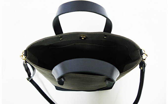 【ふるさと納税】【倉敷産帆布×本革】2way ショルダーバッグ_バイカラー（黒×カーキ）（黒革）　【ファッション・カバン・ショルダーバッグ・2way・ショルダーバッグ・本革】◇ サムネイル3