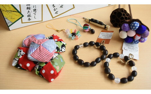 大賀ハスの実や花を使って手作りしました！ハスセット8点（CL-3）