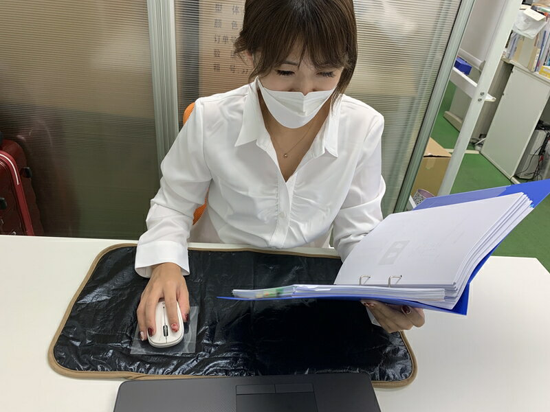 シャネボウ　ふわっと暖暖　「パソコン暖マット」【オフィス用品 ひざ掛け ブランケット シャネボウ ふわっと暖暖パソコン暖マットパソコン操作に 冷え性対策 緊急避難用防災対策 アウトドア 防寒対策 熱中症・紫外線対策 栃木県 足利市 】 F7Z-442