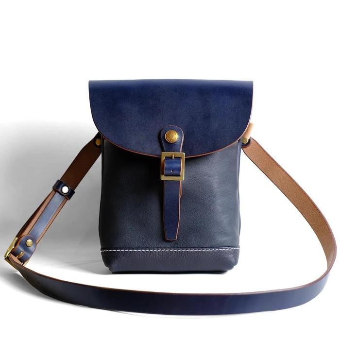 【ふるさと納税】天神ワークス ショルダーバッグSP01【5種類（BLACK/NAVY/COBALT BLUE/OLIVE/RED）の中から選択可能】【かばん ファッション 人気 おすすめ 】 | かばん ファッション 人気 おすすめ 送料無料 サムネイル2