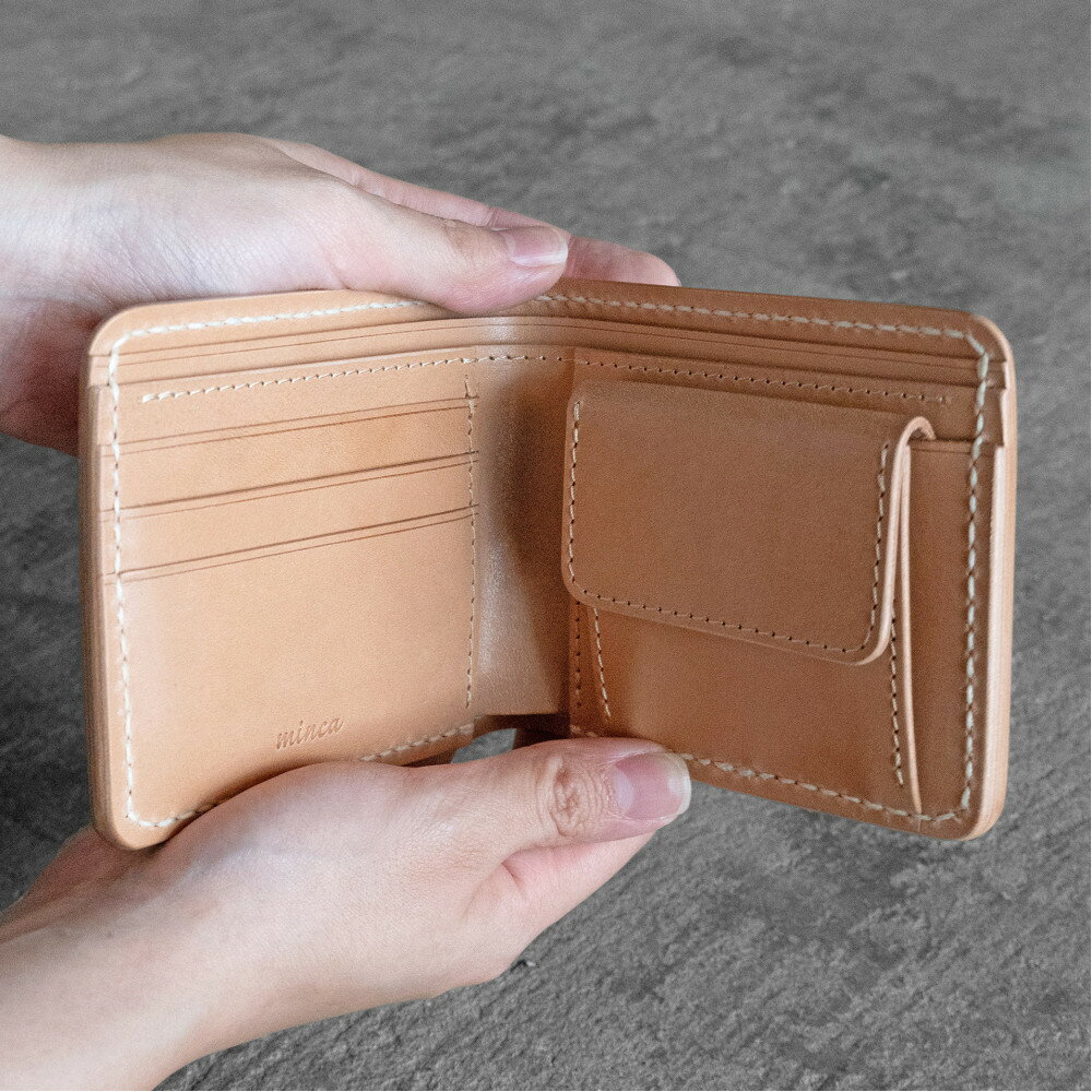 【ふるさと納税】栃木レザー使用｜やわらか本革二つ折り財布｜Half wallet 02C｜オリーブ｜minca（全7色） サムネイル2