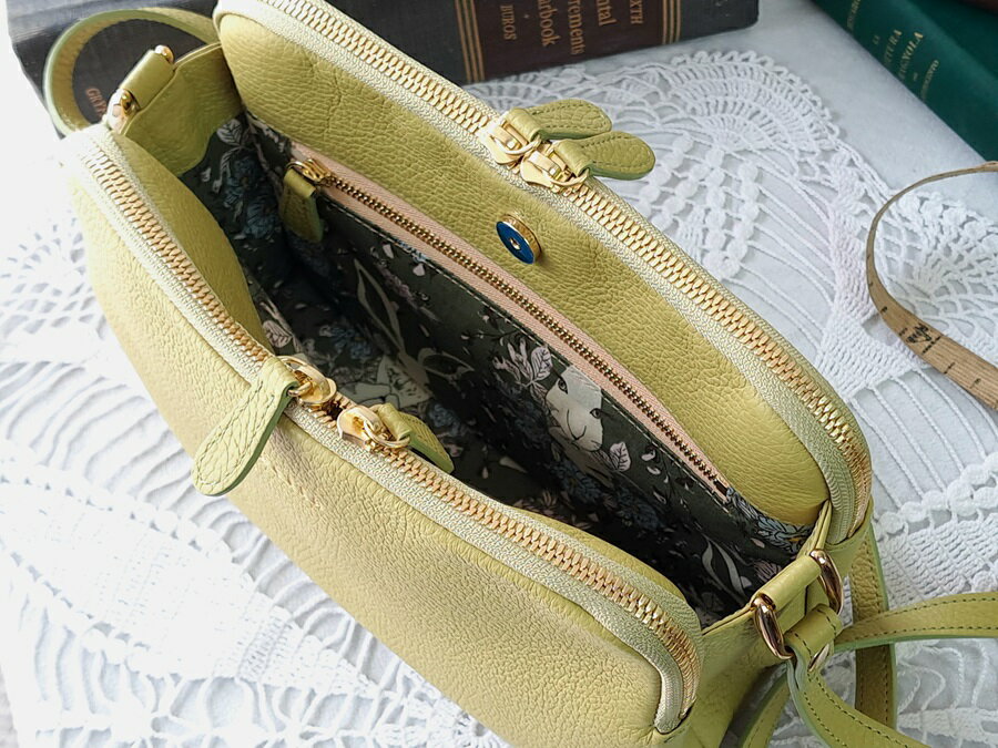 【ふるさと納税】ダブルファスナーショルダーバッグ (ヴィネグレット)｜本革 本皮 レザー製品 工芸品 鞄 バッグ ファッション小物 [0289] サムネイル3