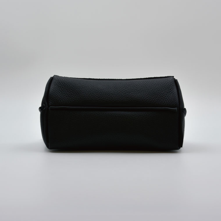 【ふるさと納税】益子の革工房maharoのショルダーポーチ　ワイド（S）ブラック｜栃木県 益子町 ふるさと納税 ショルダーポーチ ワイド 牛革 手作り（AX135） サムネイル3