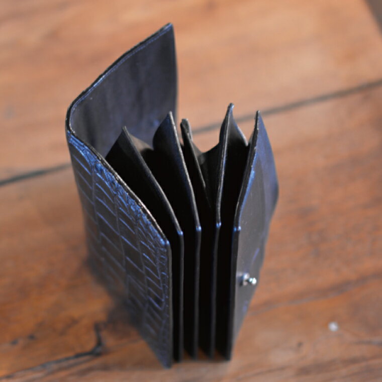【ふるさと納税】AccordionWallet(クロコダイル)｜栃木県 益子町 ふるさと納税 クロコダイルレザー ロングウォレット 長財布 財布 革 日用品 栃木レザー（BB018） サムネイル3