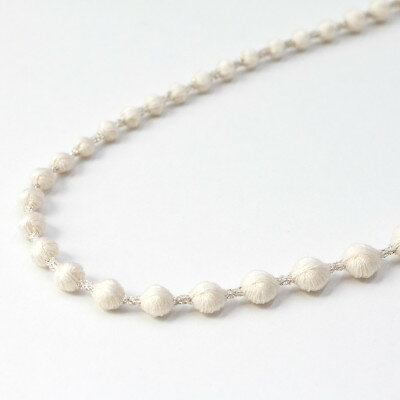 【ふるさと納税】刺繍ネックレス　スフィアプラス60(アイボリーシルバー)【1630342】 サムネイル2