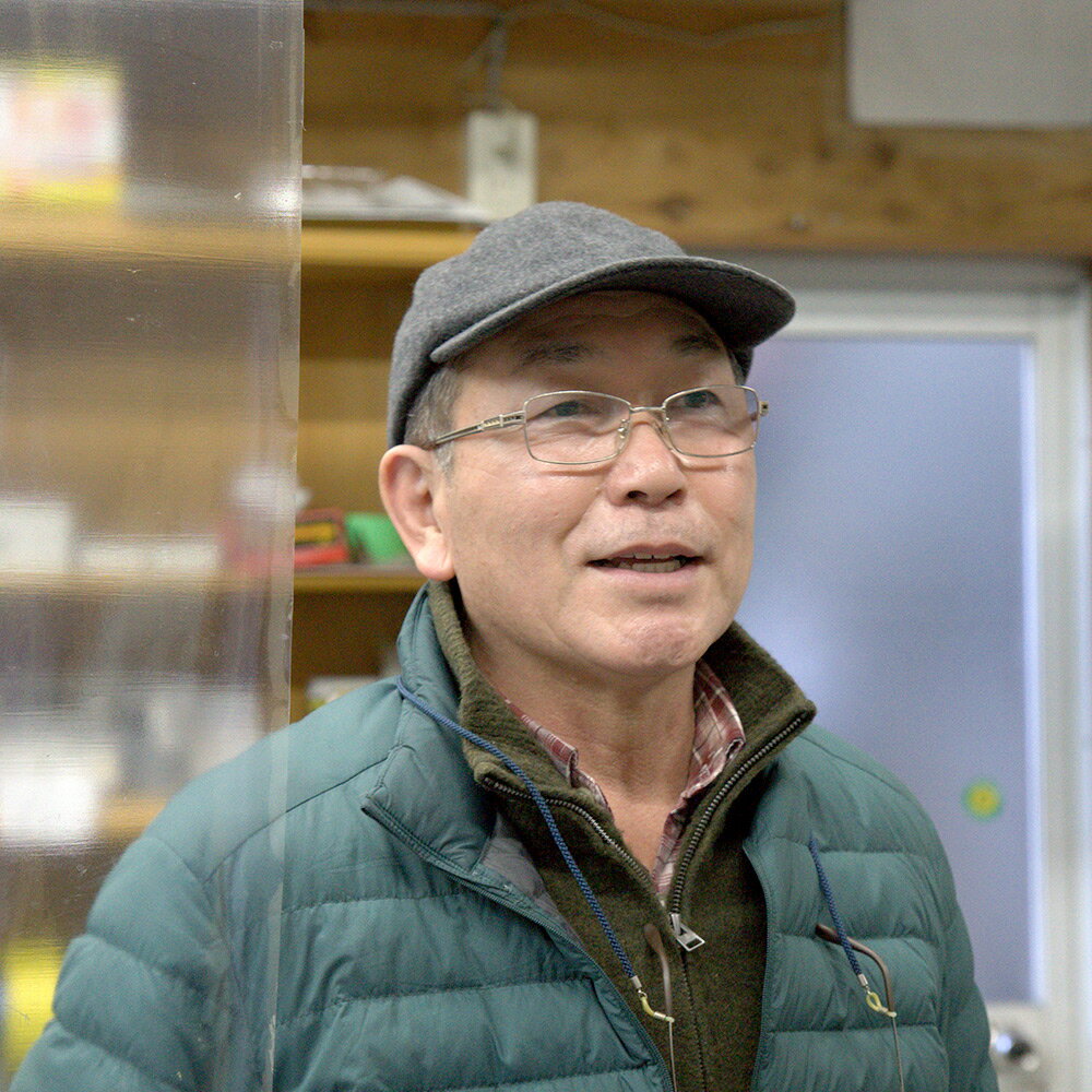 【ふるさと納税】《2026年1月発送》生まいたけ（白・黒）各約300g＋乾燥まいたけ25g×2個セット 詰め合わせ おいがみ舞茸園 - 画像2