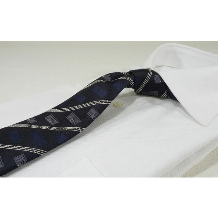 【ふるさと納税】《高級国産シルク100%》 富岡製糸場モチーフネクタイ「SilkMill」クロ F20E-111 サムネイル2