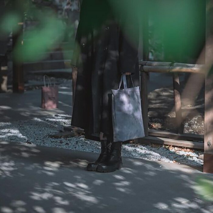 【ふるさと納税】SAKANIWA 革製トートバッグ （セミオーダー） ／ 本革 レザー 鞄 カバン リバーシブル 埼玉県 サムネイル2