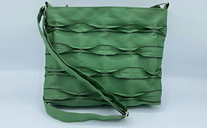 【ふるさと納税】畳屋さんのヘリバッグ【ショルダーバッグ(横はぎ)】[52210717] ファッション かばん お出かけ 収納 和 　お届け：発注後、2ヵ月程度 サムネイル3