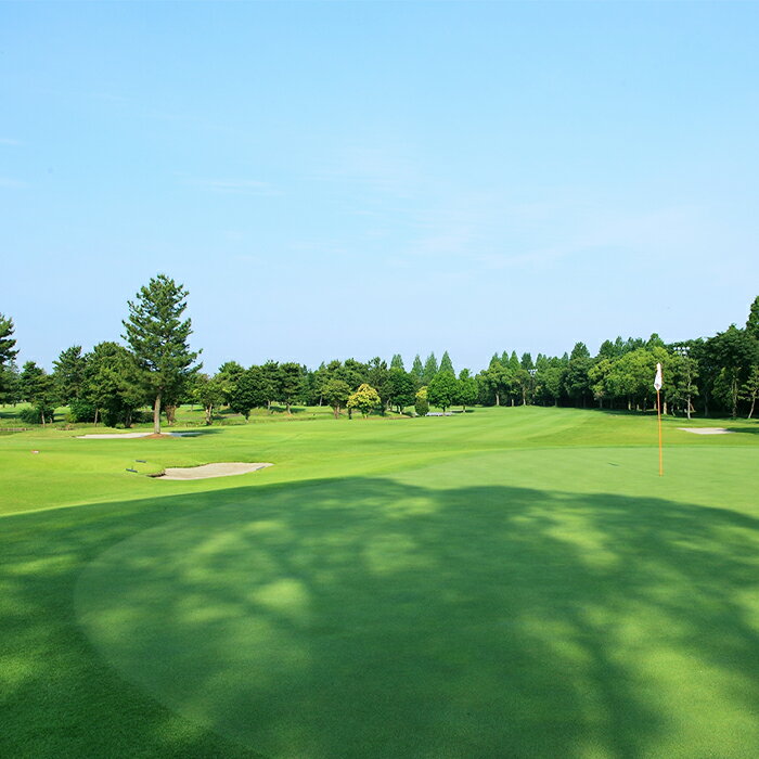 【ふるさと納税】鴻巣カントリークラブ ゴルフプレー利用券A（プレー補助利用券） ／ ゴルフ 利用券 3000円 プレイ券 ゴルフ場 チケット ゴルフプレー 土日 予約可 体験 ゴルフ休日 スポーツ 遊び プレゼント ギフト ラウンド No.063 - 画像3