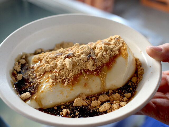 【ふるさと納税】 豆乳プリン 6袋セット 豆乳 プリン プレーン 大納言 食べ比べ おやつ スイーツ 手作り ティータイム ヘルシー 食品 小分け 人気 おすすめ 贈答 プレゼント ギフト お取り寄せ ふるさと納税 ふるさと納税プリン 10000円 送料無料 千葉県 銚子市 榊原豆腐店 サムネイル3