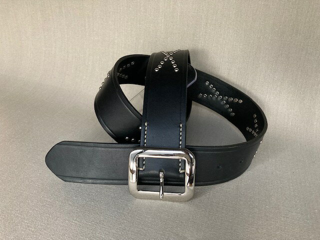 【革製品・職人手作り】43mmスタッズベルト