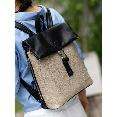 日本製 リュック アイボリー 口折れリュック 【W28cm×H33cm×D11.5cm】 鞄 カバン リックサック リュックサック ファッション デザイン 革 牛革 牛 ポリエステル 生地 プレゼント 送料無料 ぬいざえもん 千葉県 旭市