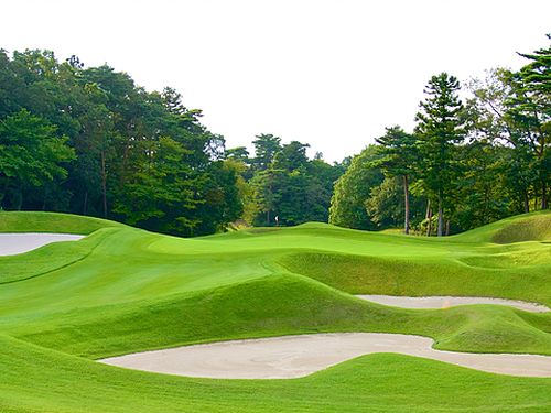 【ふるさと納税】80-41 成田ヒルズカントリークラブ　土日・祝日セルフプレー券（1名様分・食事なし） ※沖縄・離島への配送不可｜ゴルフ利用券 ゴルフ場 ゴルフチケット ゴルフプレー券 土日祝 サムネイル3