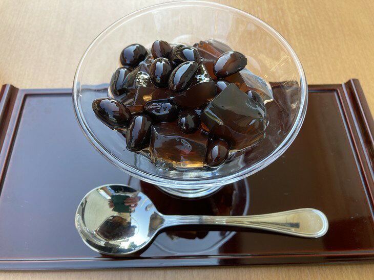 11-10 春月堂　くろまめのまめかん（6個入り） ※沖縄・離島への配送不可