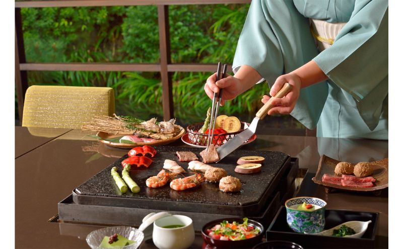 【ふるさと納税】お食事券 ホテル椿山荘東京 ランチ 1名様分 食事券 ホテルレストラン レストラン チケット イタリア料理 石焼料理 日本料理 東京 東京都 お食事券 サムネイル3