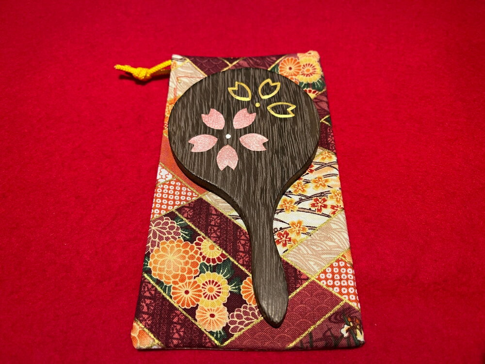 【ふるさと納税】【箱長】手鏡（小） 選べる柄 鈴 桜 ミラー ハンドミラー コンパクトミラー 鏡 桐 木製 和風 伝統工芸品 おしゃれ 贈答 ギフト サムネイル2