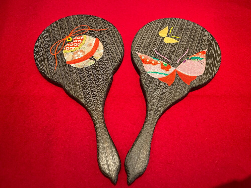 【ふるさと納税】【箱長】手鏡（中） 選べる柄 鈴 蝶 ミラー ハンドミラー コンパクトミラー 鏡 桐 木製 和風 伝統工芸品 おしゃれ 贈答 ギフト サムネイル3