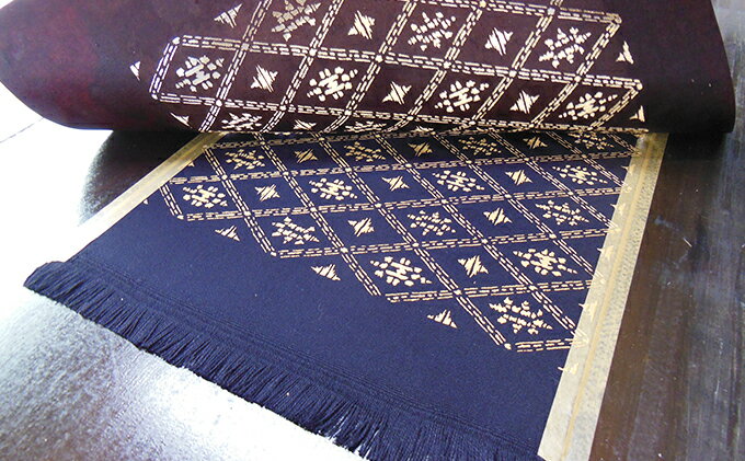 【ふるさと納税】体験 東京 江戸小紋染体験 2名様分 体験チケット ペア 染色 布 アクティビティ チケット 券 利用券 伝統工芸 工芸 工芸品 テーブルセンター テーブルライナー 和風 テーブルクロス 旅行 体験ギフト 体験型 ギフト 東京都 墨田区 - 画像3