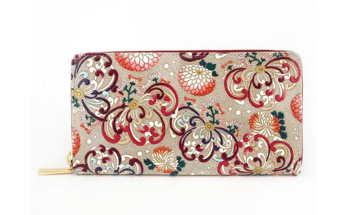 【ふるさと納税】長財布 大容量 ぐるっとファスナーの長財布 乱菊〈赤紫〉 文庫屋大関 通帳が入る 財布 レディース ラウンドファスナー レザー 本革 革 文庫革 レディース財布 お財布 通帳 通帳入れ 通帳ケース 日本製 和風 東京　お届け：発送可能時期より順次配送 サムネイル2