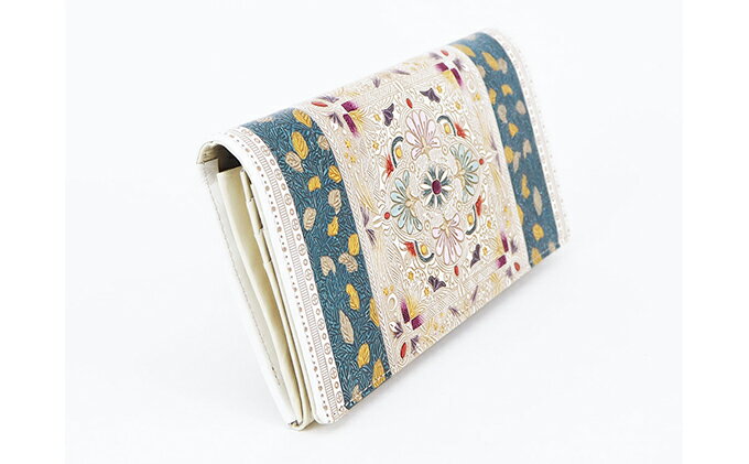 【ふるさと納税】長財布 スッキリ大人の財布 束入れ 黄金のタピ 文庫屋大関 お札を折らない 財布 レディース レザー 本革 革 文庫革 薄い スリム 軽量 スリム財布 レディース財布 お財布 札入れ 札束入れ 日本製 東京 墨田区　お届け：発送可能時期より順次配送 サムネイル3