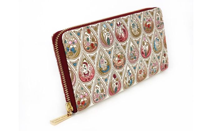 【ふるさと納税】財布 大容量 ぐるっとファスナーの長財布 花と猫 ローズ 文庫屋大関 お財布 サイフ 長財布 ロングウォレット ウォレット ファスナー長財布 大容量財布 革製品 革小物 本革 日本製 東京 東京都 墨田区　お届け：発送可能時期より順次配送 サムネイル3