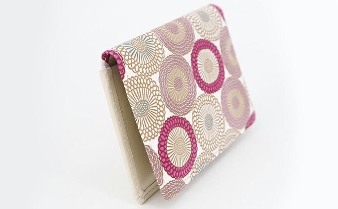 【ふるさと納税】パスケース 笠菊 桃花 文庫屋大関 名刺入れ カードホルダー 名刺ケース 名刺ホルダー カード入れ 定期入れ 定期ケース 雑貨 生活雑貨 小物 革小物 革製品 本革 日用品 民芸品 工芸品 東京 東京都 墨田区　お届け：発送可能時期より順次配送 サムネイル3