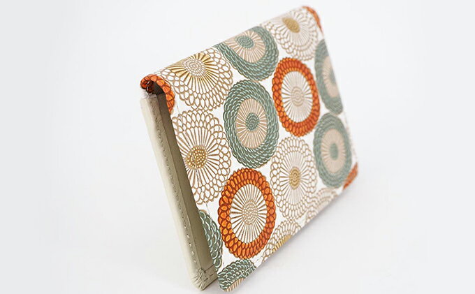 【ふるさと納税】パスカードホルダー 笠菊 若草 文庫屋大関 名刺入れ パスケース カードホルダー 定期入れ 革製品 革小物 大容量 ファッション小物 定期券入れ Suica入れ パスモケース 日用品 雑貨 東京 東京都 墨田区　お届け：発送可能時期より順次配送 サムネイル3