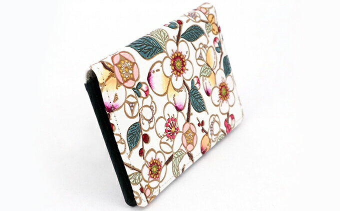 【ふるさと納税】パスケース 梅花 メイホア 文庫屋大関 名刺入れ カードホルダー 名刺ケース 名刺ホルダー カード入れ 定期入れ 定期ケース 雑貨 生活雑貨 小物 革小物 革製品 本革 日用品 民芸品 工芸品 東京 東京都 墨田区　お届け：発送可能時期より順次配送 サムネイル3