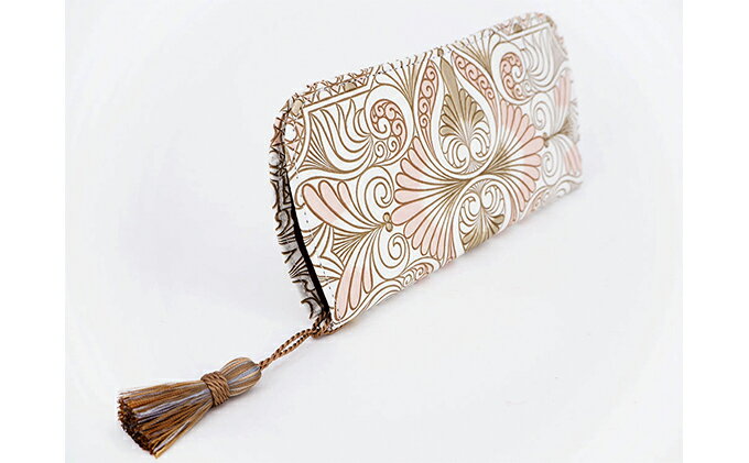 【ふるさと納税】【文庫屋大関】メガネケース　ロカイユ＜ベビーピンク＞【皮革工芸品】 ファッション小物 民芸品 　お届け：発送可能時期より順次配送 サムネイル3