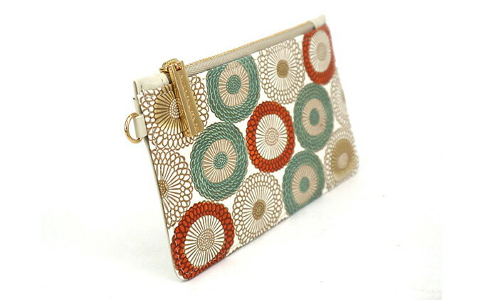 【ふるさと納税】【文庫屋大関】すっきりカードケース　笠菊＜若草＞【皮革工芸品】 ファッション小物 雑貨 フラグメントケース 小銭入れ付き 収納 スマート 日本製 花柄 キク 　お届け：発送可能時期より順次配送 サムネイル3