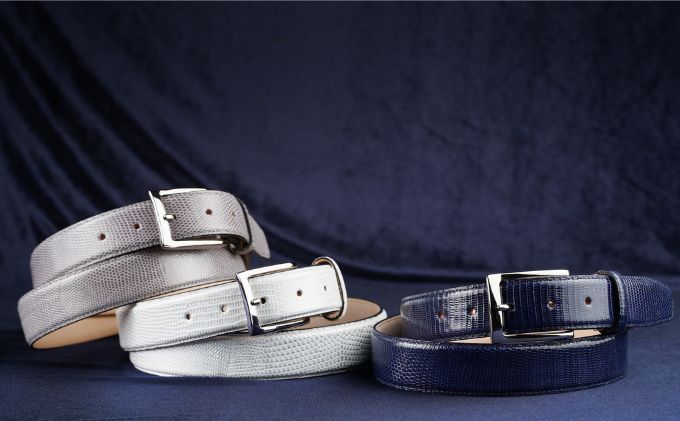 【ふるさと納税】ベルト SAKURA WAQS 匠リザードベルト33ミリ ( 紺 グレー 白 ) 革 革製品 皮革製品 ファッション 小物 高級 リザード 吟ズリ加工 高級仕立て カジュアル 手づくり サムネイル2