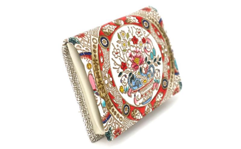 【ふるさと納税】【文庫屋大関】箱まち小銭入れ 唐子【皮革工芸品】 革製品 工芸品 民芸品 牛革 財布 小銭入れ 小物入れ お祝い ギフト プレゼント 墨田区 東京都　お届け：発送可能時期より順次配送 サムネイル3