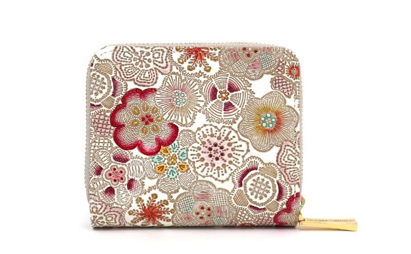 【ふるさと納税】【文庫屋大関】二つ折りファスナーミニ財布 春らんまん＜茜＞【皮革工芸品】財布 二つ折り 小物 お札 カード 小銭 コンパクト 牛革 手作り 日本製 墨田区 東京都　お届け：発送可能時期より順次配送 サムネイル3