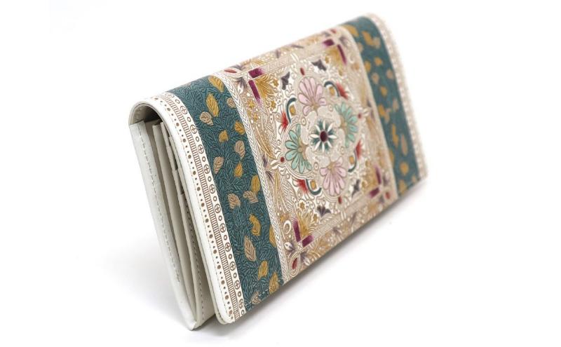 【ふるさと納税】【文庫屋大関】束入れ 黄金のタピ【皮革工芸品】 財布 お札 お札入れ 長財布 カード 小銭 牛革 手作り 日本製 墨田区 東京都 サムネイル3